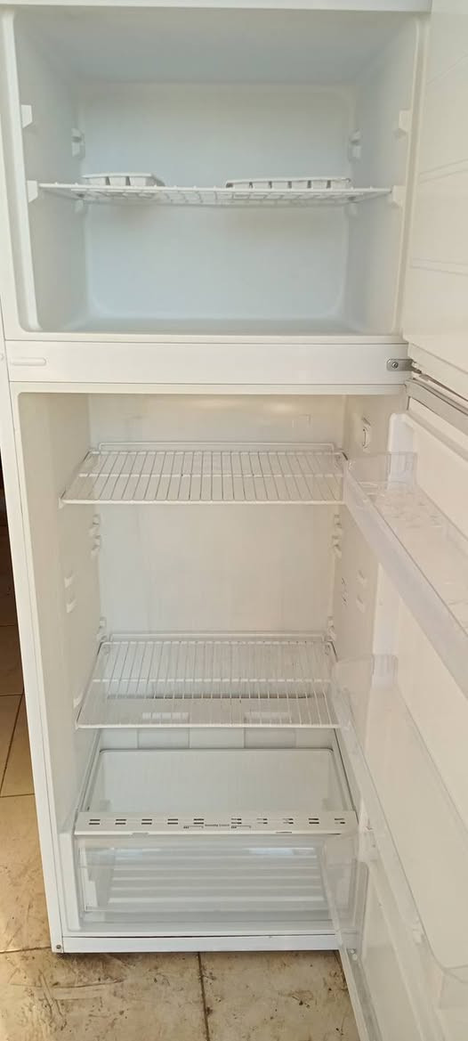 ثلاجه توركي 18قدم
السعر 190الف
الرقم ***********
