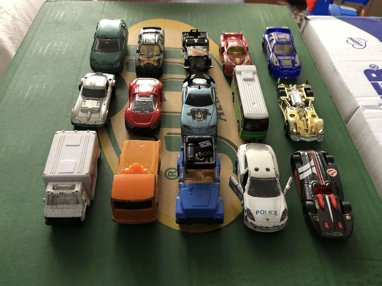 السلام عليكم .. 120 سياره ب 80 الف مع كارتونة بيض متروسه العاب اطفال هدية


**إذا كنت صاحب هذا الإعلان وتريد حذفه لأي سبب، رجاءا أرسل رسالة إلى الدعم الفني**