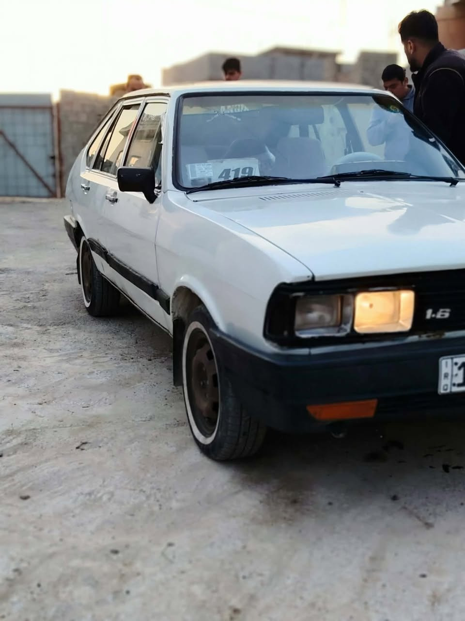 برازيلي للبيع كير محرك شرط رقم اجنبي اني الشرعي سيارا حلوه كاعده السياره كفاله عامه كهربائية شغالة
سعر ٢٥ وبيها مجال
رقم ***********
