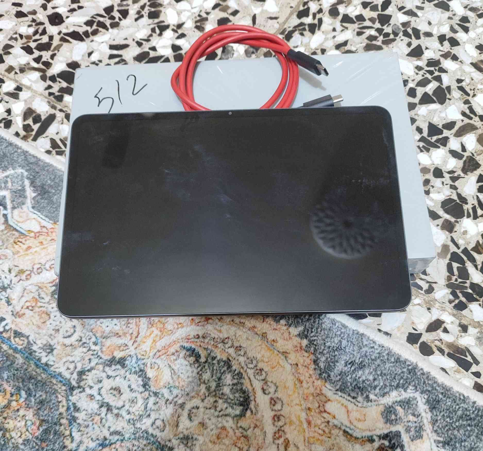 ايباد ريد ماجيك استرا ذاكره 512 مستخدم قليل يعني 20 يوم السعر (775) الإتصال ***********
