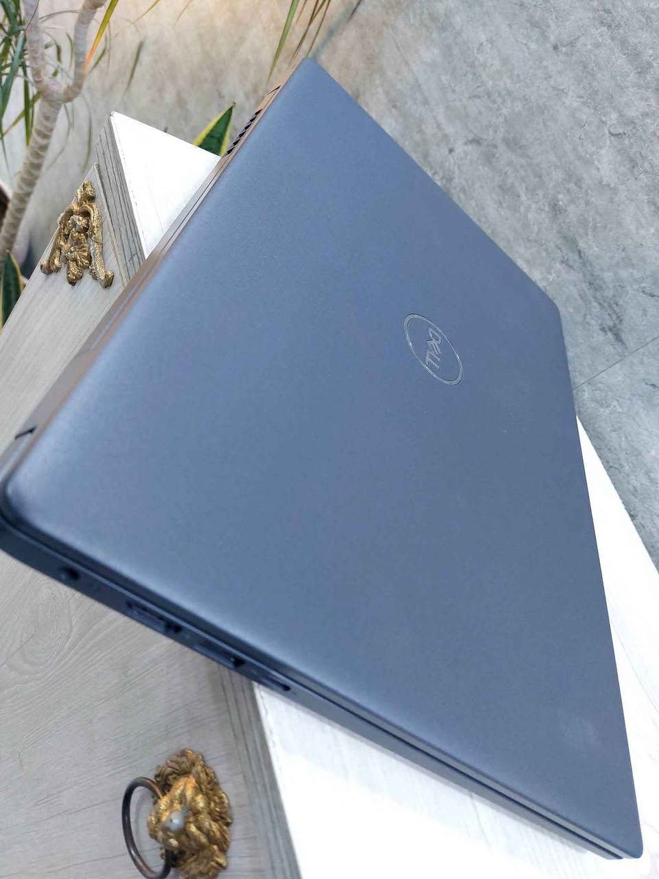 لابتوب DELL 3510  Ci5جيل عاشر سلم حجم شاشة كبير 15.6 مناسب للدراسة والبرامج المكتبية والطباعة والتصفح وغيرها. 
نظافة عاليه جدا اخو الجديد وعل الفحص 
. 
 السعر ثابت  335 الف  مع التوصيل والحقيبة والشاحن الأصلي 
……………………
 المعالج Core i5-10210U 
 ذاكرة الوصول العشوائي (الرام) 8GB 
 التخزين( الهارد) SSD 256GB 
 مقاس شاشة 15.6 عاليه  FHD
 منفذ HDMI & TYPE C 
 كيبورد  عربي انكليزي
………………………………… بغداد, العراق


**إذا كنت صاحب هذا الإعلان وتريد حذفه لأي سبب، رجاءا أرسل رسالة إلى الدعم الفني**