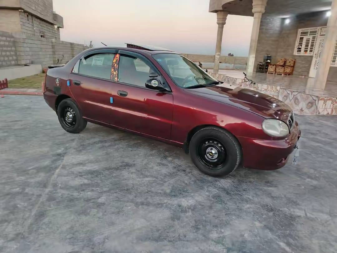 دايو لانوس للبيع
السعر ٣٨$ وبيها مجال 
موديل 1998 رقم بغداد انكليزي  شرط التحويل 
كير محرك صدر تخم تاير جديد كهربائيات كلها شغاله
مصبوغه حزام للجماليه  المكان صلاح الدين مكيشيفه  
الاتصال على الرقم ***********
