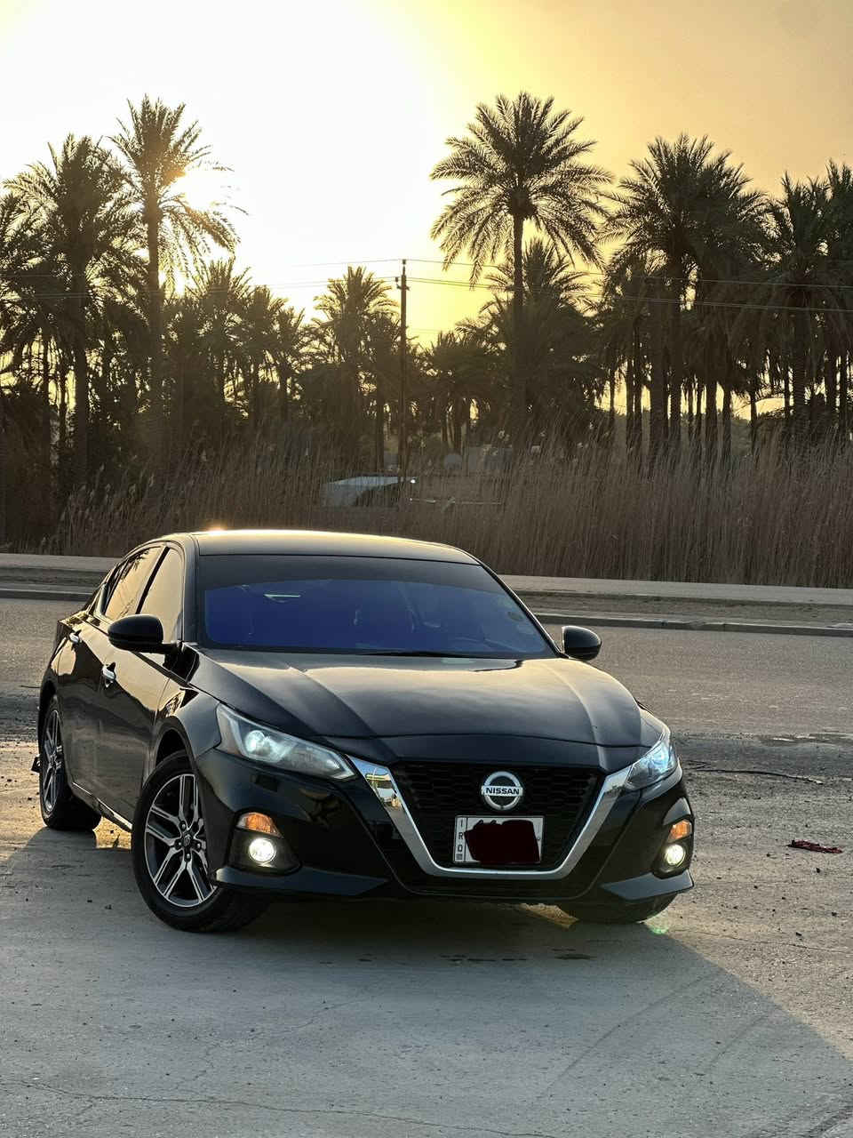 السلام عليكم مكلف بالنشر اخوان
نيسان التيما 2021 فئه S  للبيع او المراوس 
حادثها جاملغ وبنيد بدون شاصي او لغد وبيها بابين شخط وصبغتهن موجود فديو قبل صبغ 
_بصمه
_تشغيل عن بعد 
_كشن كهرباء
_شاشه جبيره 
_هيتر بلمرايات 
_تحكمات ستيرن +قياده ذاتيه
_ رقم بغداد سنويه وهزه وارقام جديد بأسمي 

_السياره عليها ادامه كامله بلكات ناوزلات فيتبم حجر بيئه ادامه كامله + منظومه زنون كامله جديد كلهن اصلي وكاله

 _مابيها اي نقص جاهزه تخم تاير صدر جديد + كير مكفول + مكينه 
 
_السعر ١٥٥ وبيها مجال مكاني ديالى الخالص
‎*********** واتساب 
***********
