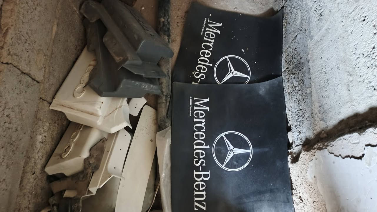 للبيع غراض اتيكو مكان بغداد للاتصال ***********
