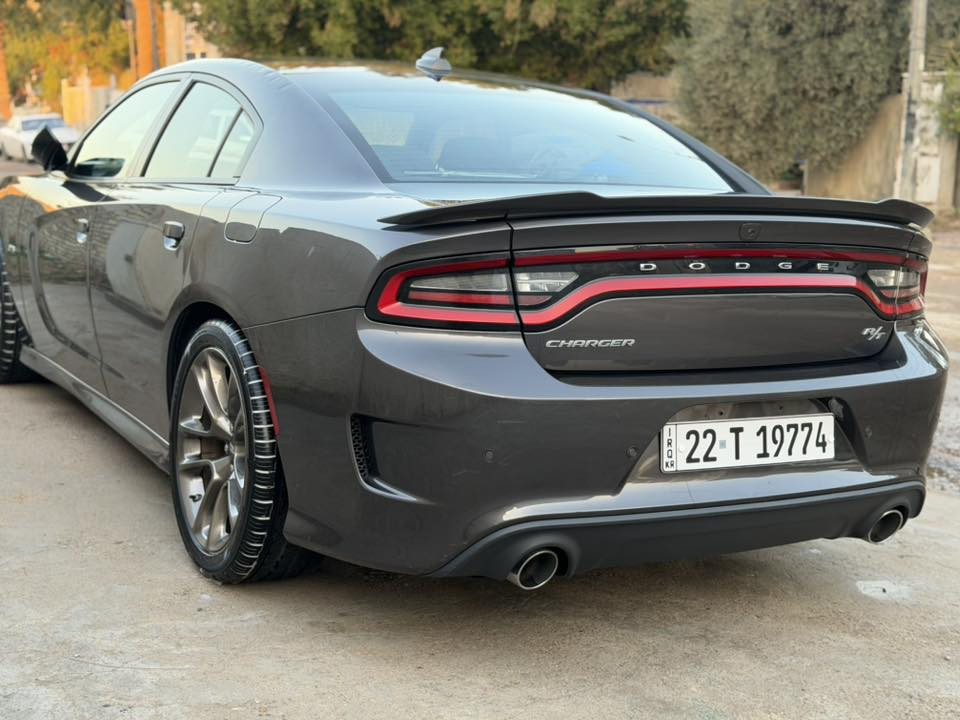 السلام عليكم لبيع
جارجر 2023 لاست كول نداء الاخير 
RT5700 سياره جديده بعنى الكلمه 
دخول جديد على وضع امريكا 
رقم اربيل موليد 1977 شهر 4
تحويل مباشر 

حادث سياره مثل ماموضح بلصور شبه الكلين 
جاملغ فقط مبدل نفس الوان تريد قديم موجود بيه جم رصعه مال تحميل 
دعاميه الاماميه جتي من امريكا مصبوغه 
كفاله عامه كير 
مكينه 
صدر 
دواخل 
يرباكات كله سليمه 
تخم ويل تاير زيرو 
جاهزه الاخير 
مكان سياره بغداد شارع فلسطين 
السعر 265 بيه مجال الاشراي 
***********
