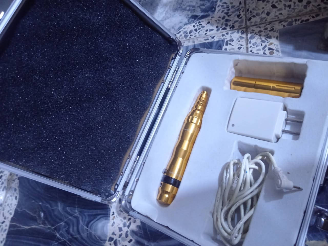 جهاز وشم نوعيته الأينز الأصلي ويه جهاز تثقيب أذن للبيع...


**إذا كنت صاحب هذا الإعلان وتريد حذفه لأي سبب، رجاءا أرسل رسالة إلى الدعم الفني**