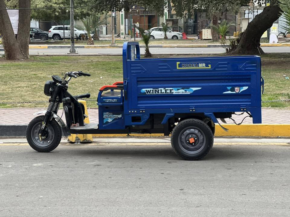 سلام عليكم شباب عندي ستوته شحن اللييع استخدام شهر فقط  وصل شراء موجود ابسمي ستوته بعدها نضيفه حيل وجديده ع فحص امانت الله ورسوله كامله مكمله تجي وشوف بعينك كل نقص وعيب مابيها 
موديلها 2026
بطاريات الي بيها 6 كبار مسطره 
السرع 1.2.3
نضام رجوع الخلف
دبل اشاره 
تايرات جوبلس 
تشغيل عن بعد
جهاز انذار السرقه 
نوعها كوري ام ار 
KoREAMR
ستوته ع فحص 

مكاني بغداد الاستفسار اتصال 
***********
