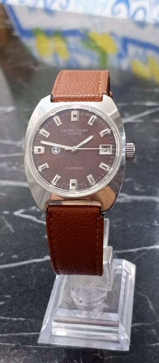 السلام عليكم
كل قطعة وسعرها تفاصيل خاص


**إذا كنت صاحب هذا الإعلان وتريد حذفه لأي سبب، رجاءا أرسل رسالة إلى الدعم الفني**