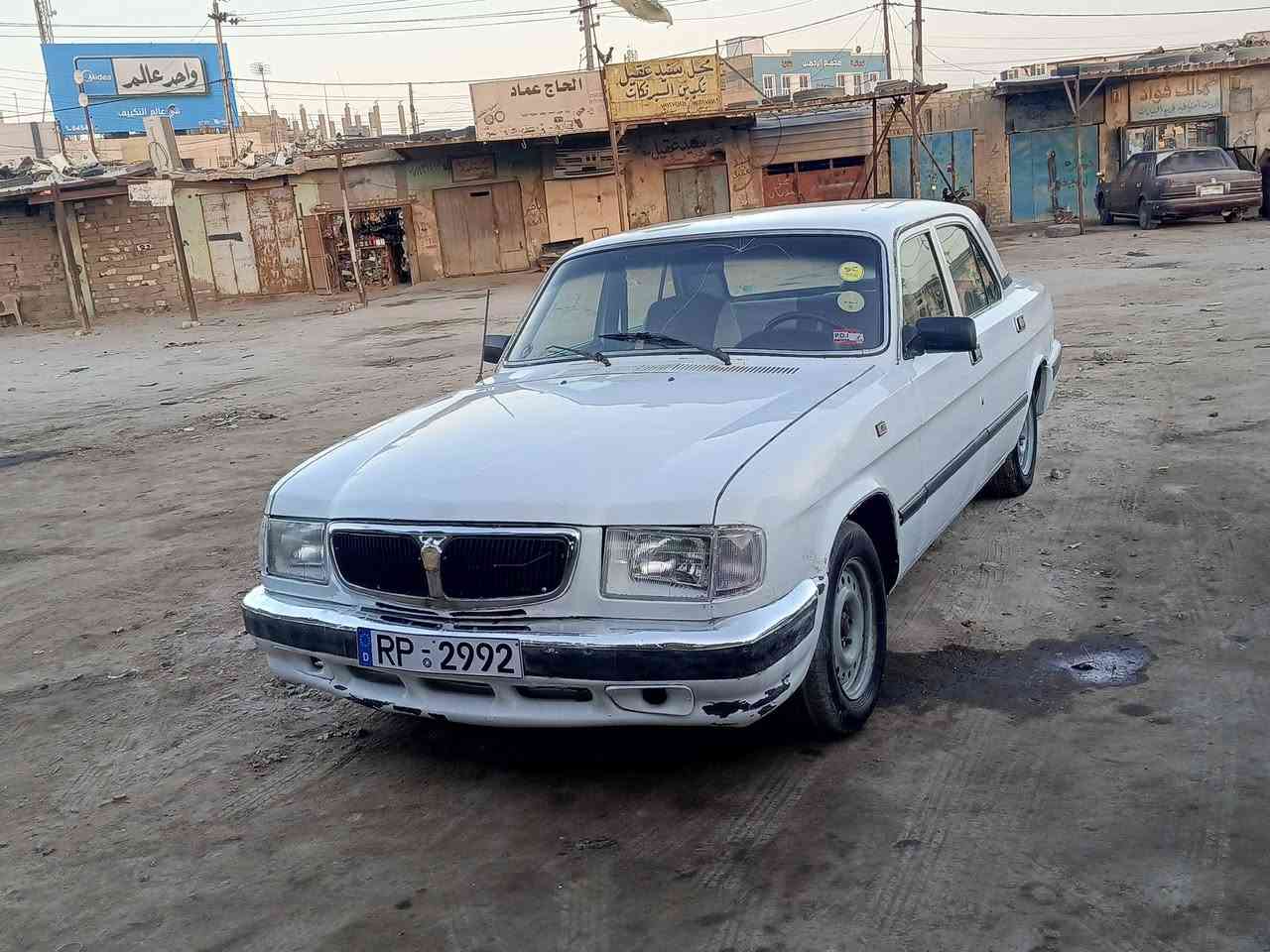 سلام عليكم فولكا للبيع ادوت كير ومكينه ثنين ونص وكسن سيدان ***********
