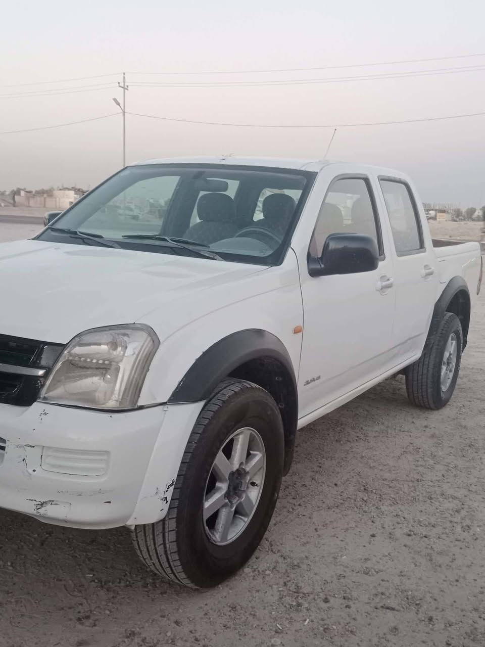 سيارة رقم بغداد باسمي تخم تاير وتبريد جاهزة مكان عامرية الفلوجة ***********
