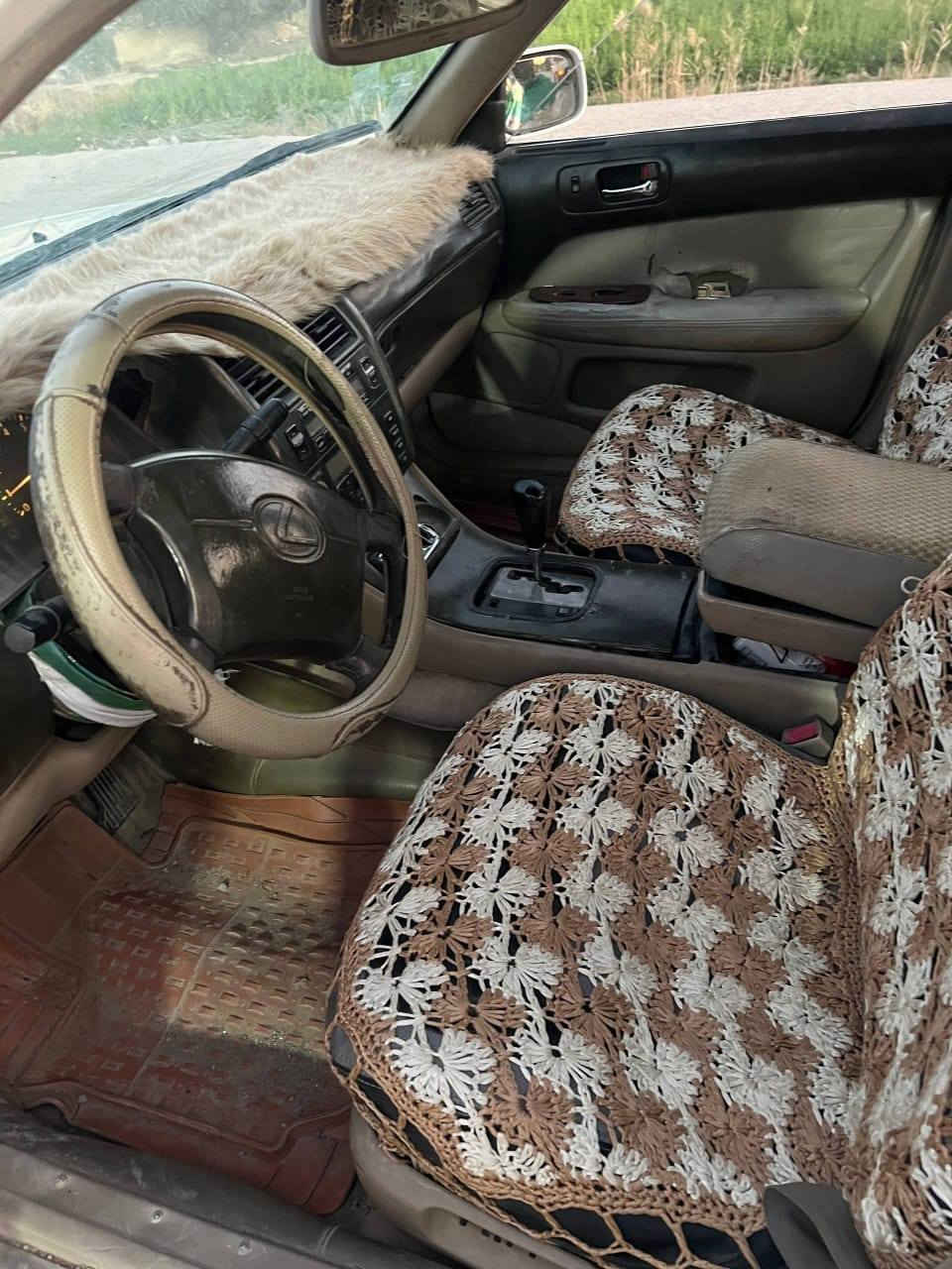 يالله
Lexus 400
موديل 1995
رقم بغداد انكليزي 
سنوية ل2031
تحويل مباشر 
هزه جديده 
يسره بلاد 
مكينة بطه 2500
مصبوغة عام جماليه 
السعر 55
مكاني كوت 
التفاصيل ***********
