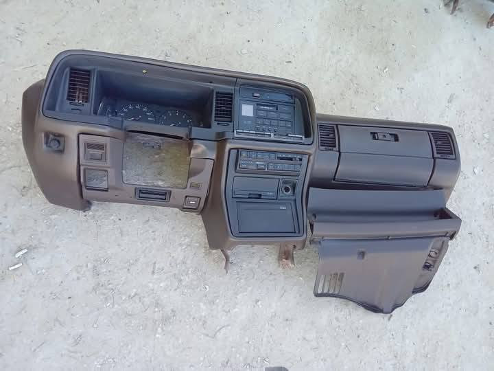 خدمات كروان .#تصليح  
تصليح جميع انواع غرف السيارات.#درجه اولى مع ضمان
⭐دشبول +تنته + بطاين +ارضيه +عازل 🪡
☢️يوجد عازل حراري. لجميع السيارات.   #تصليح_بلاد
☢️يوجد صبغ صاج ملكي لجميع السيارات
يوجد تحوير منضومه. 
📍نجف خلف المعلب دولي شارع جامعة الكفيل ***********يوجد واتس
