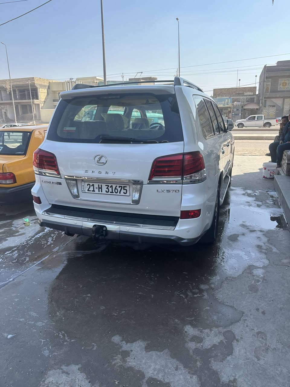 سلام عليكم لكزز ٢٠١٣السياره بحال الوكاله شرط السياره كفاله عامه من كلشي ضربه صبغ تبديل بارد جراد رقم سلمانيه بمسي صاره عنده ٧ سنوات ماشيه ١٠٠
 مكينه كير حداديه تبريد تخم تاير مكاني السماوه قضاء
سبيرها ما نزل ابد ستخدام شخصي 
 الرميثئ ***********
***********
