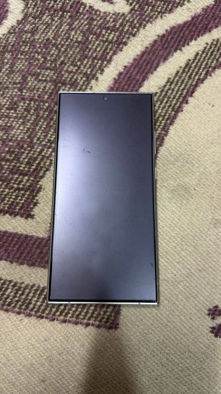 بسبب الوعود الكاذبه اعيد النشر 
سلام عليكم ورحمة الله وبركاتة
جهاز اس 24الترا ذاكره 512نضيف عين الفهد ما داخل تصليح للبيع السعر 1200وبي مجال 

***********
