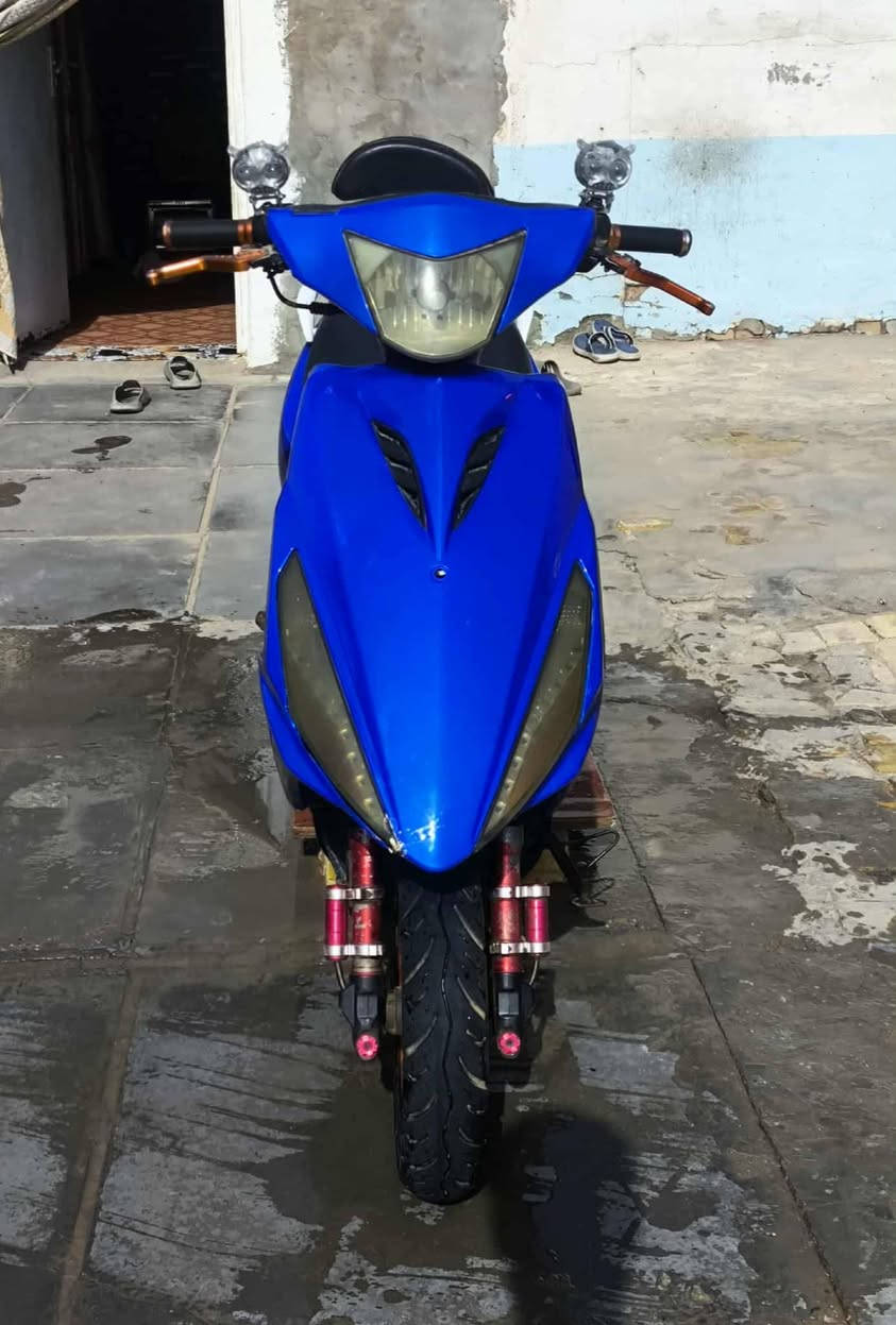 السلام عليكم اخوان دراجه ماكس مضلع للبيع نضيفه السعر 550وبيهه مجال رقم*********** للاستفسار واتساب متواجد
