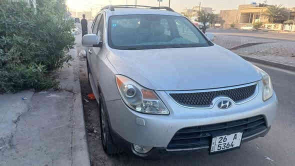 السلام عليكم 
فيراكروز موديل ٢٠٠٨ للبيع بسعر ١٠٥ ورقة 
وارد خليجي
محرك ٦ سلندر
ضررها جاملغ يمنه وجزء من البونيد
السيارة كاملة عدا بعض النقوصات الكهربائية البسيطة
مكان السيارة بغداد 
***********
