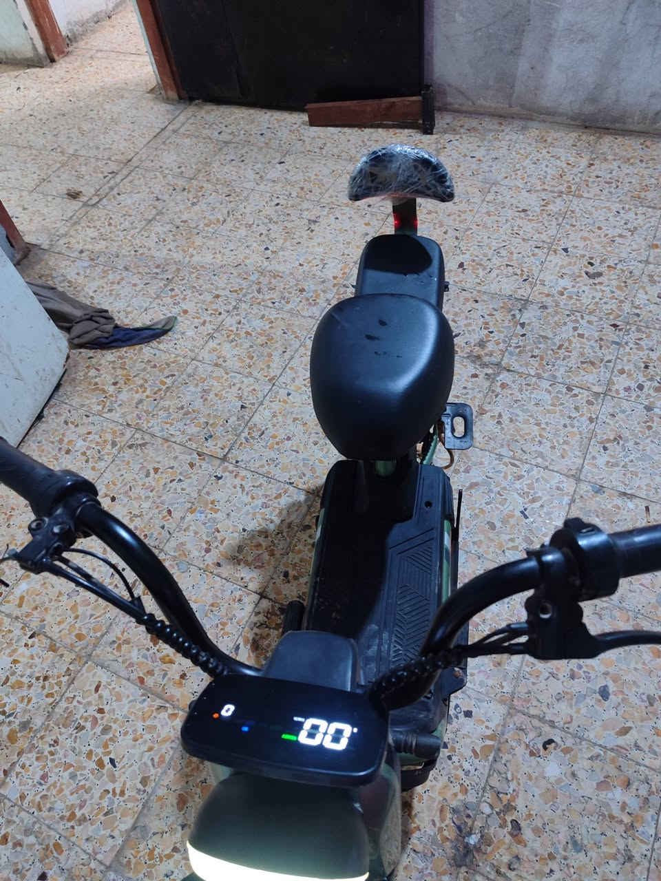 سلام عليكم دراجه شحن لبيع 150.     *********** بصرة
