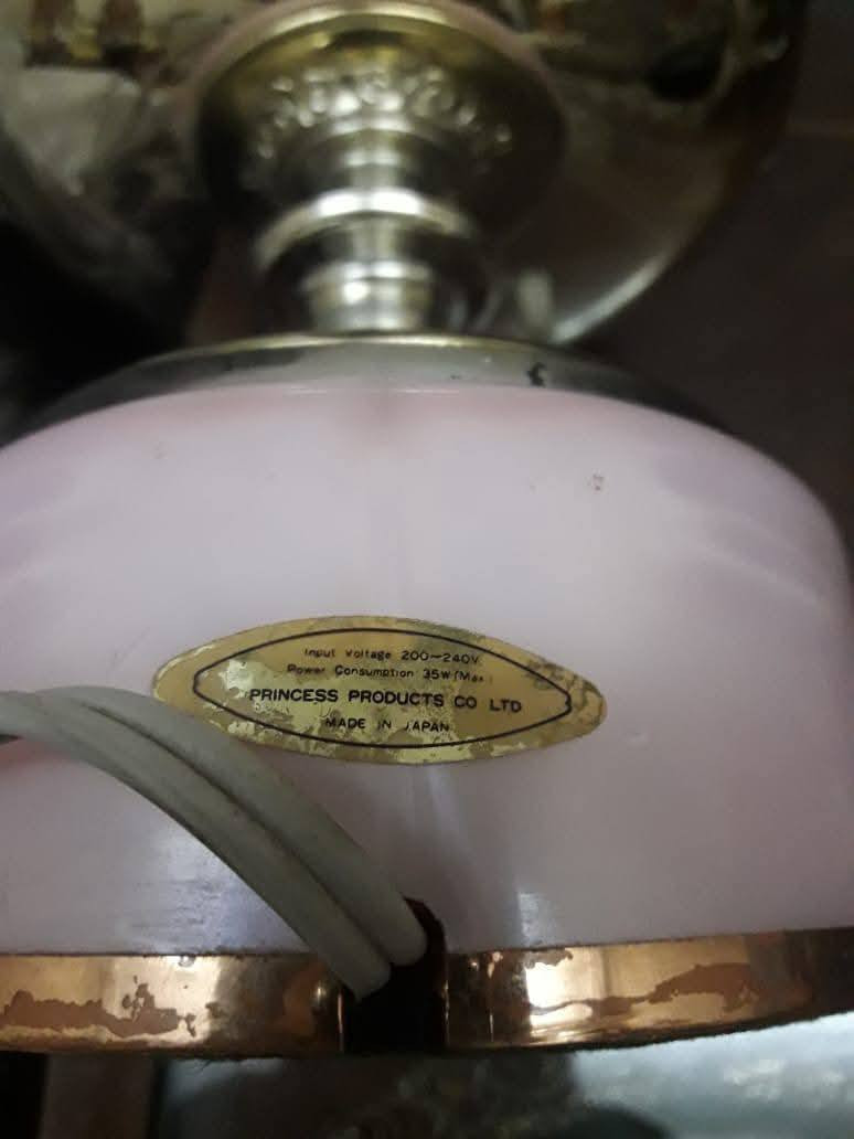 🇸🇦🇸🇦🇸🇦🇸🇦🇸🇦 🇯🇵🇯🇵🇯🇵🏯🎎🇯🇵🇯🇵🇯🇵  (( المدينة المنورة _ المسجد النبوي الشريف )) قطعة فريدة نادررة صناعة اليابان🇯🇵🇯🇵🇯🇵🇯🇵🇯🇵

🇸🇦🇸🇦🇸🇦🇸🇦🇸🇦🇸🇦🇸🇦🇸🇦🇸🇦🇸🇦🇸🇦🇸🇦
    
🌐🌐🌐 تزكارى اسلامى المملكة العربية السعودية🇸🇦🇸🇦🇸🇦 لهواة المقتنيات المميزة صناعة اليابان🇯🇵🇯🇵🏯🎎🎎
    🇸🇦🇸🇦  المدينة المنورة _ المسجد النبوي الشريف
 عدد 2 اباجورة المسجد النبوي الشريف ارتفاع 25 سم بالاوبالين الأصلى مكتوب عليهم المدينة المنورة بند لن يتكرر صناعة ياباني قديمة اصلى 100% حالة ممتازة عدد 2 اباجورة المسجد النبوي الشريف ارتفاع 25 سم بند لن يتكرر صناعة ياباني قديمة اصلى 100% حالة ممتازة عدد 2 اباجورة المسجد النبوي الشريف ارتفاع 25 سم تفاصيل فنية مميزة ♍♏♍ 🇯🇵🇯🇵🏯🎎🎎
بند لن يتكرر صناعة ياباني قديمة اصلى 100% حالة ممتازة🇸🇦🇸🇦🇸🇦 بأختام الصانع الأصلية .🇯🇵🇯🇵🏯🎎🎎


**إذا كنت صاحب هذا الإعلان وتريد حذفه لأي سبب، رجاءا أرسل رسالة إلى الدعم الفني**