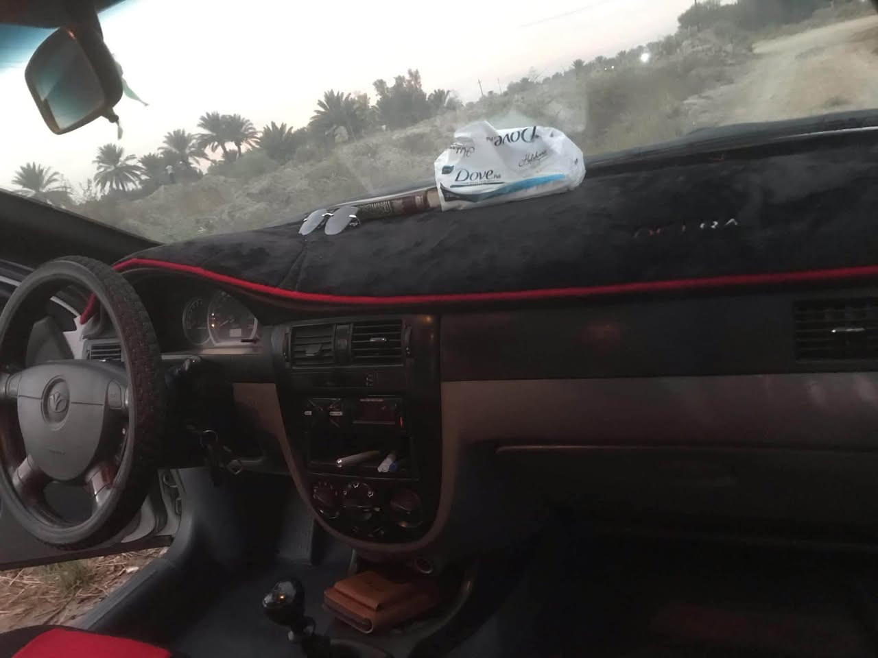 السلام عليكم للبيع اوبترا موديل(2004 )رقم  بغداد الدولي هزه سنويه جديد  تبريد ثلج سياره محزمه كير مكين صدر تخم تاير كله جديد غرفته جديده السعر 60 وبيه مجال العنوان بابل / قضاء جبله( *********** )
