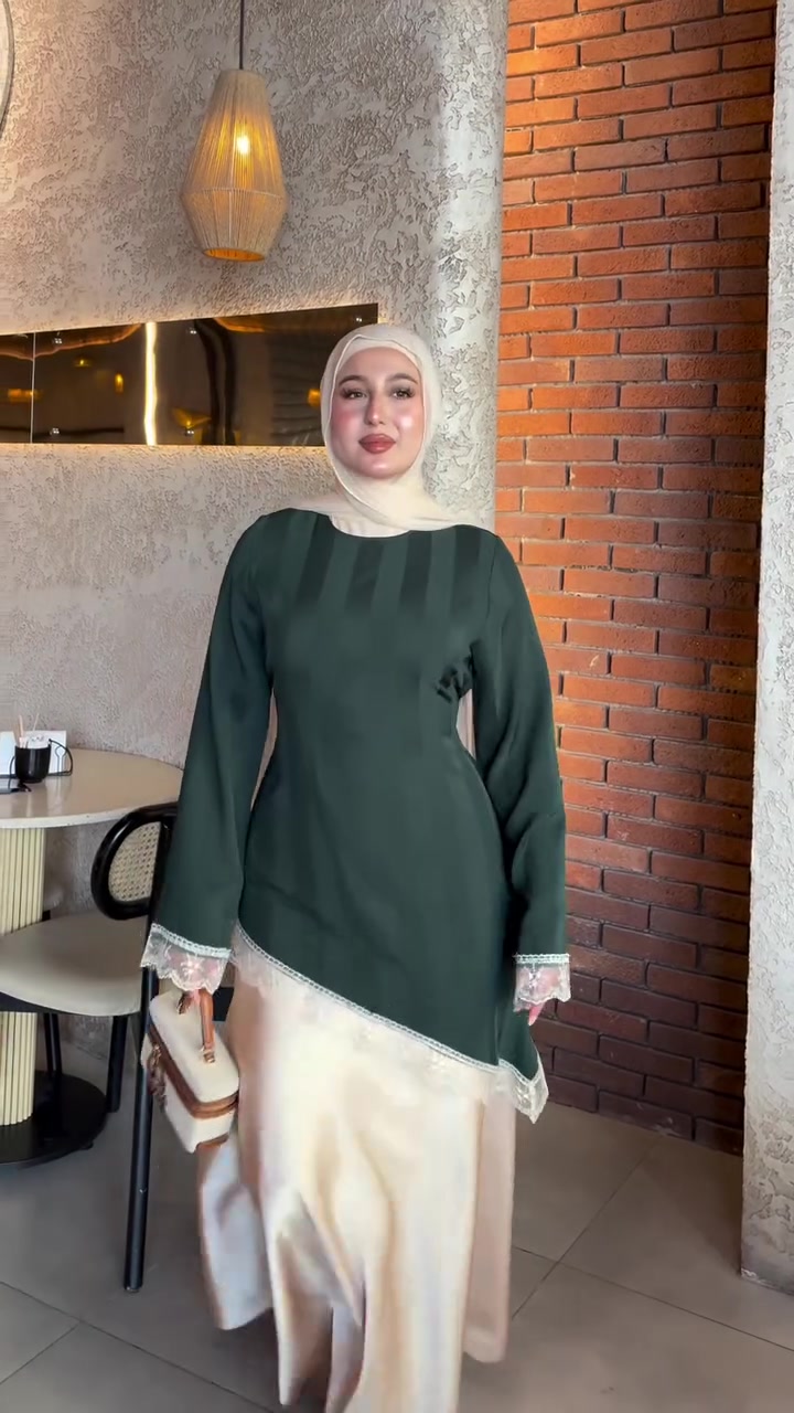 Hussein Beiruti ✨️
القميص الترند صار متوفر 
قميص كصيه مايله طول 85 
. رقم ( 1 ) يلبس 38 _ 40 
. رقم ( 2 ) يلبس 42 _ 44
. رقم ( 3 ) يلبس 46 _ 48
متوفر توصيل 
للاستفسار اكثر مراسلة الصفحة 
***********
