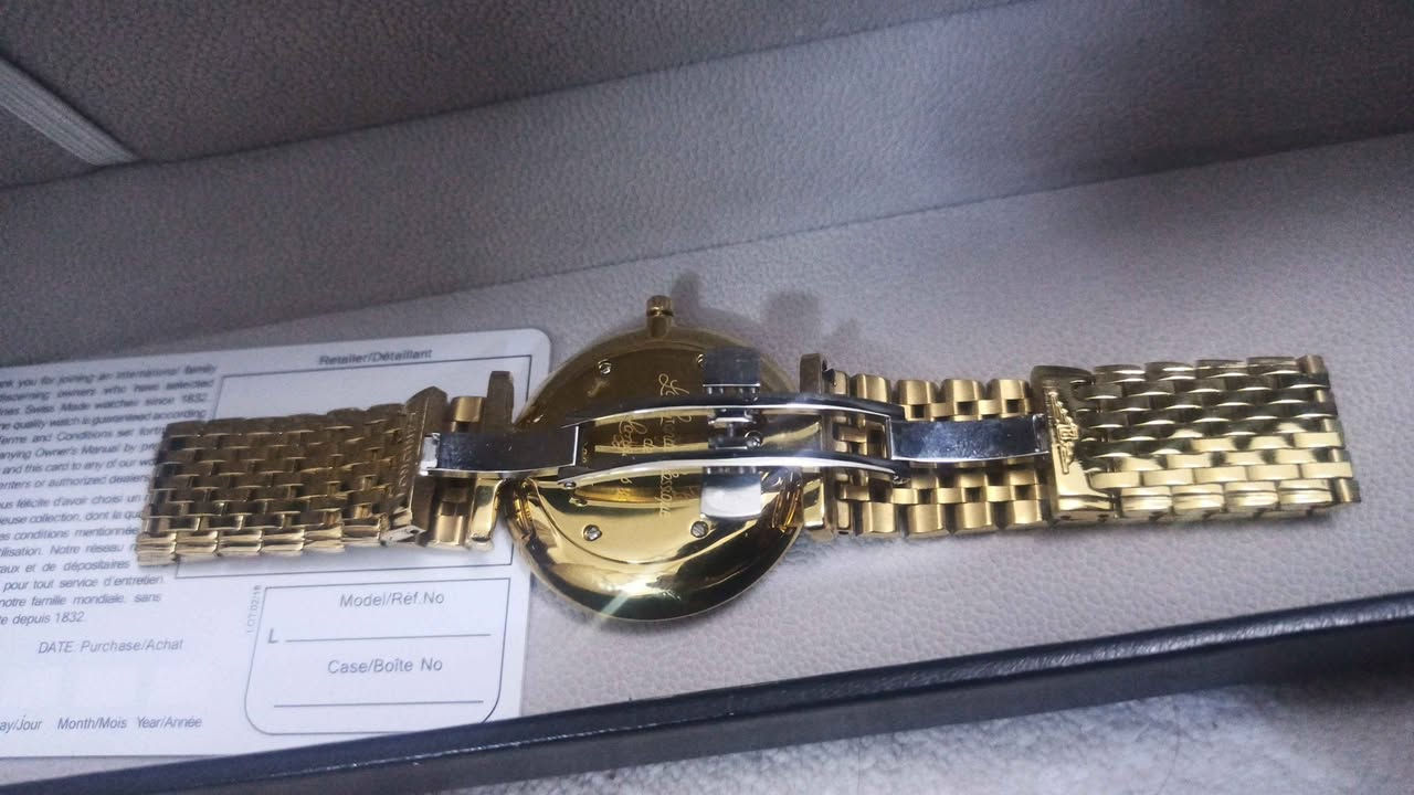 ساعات رجاليه سويسري نادره كركوك, العراق


**إذا كنت صاحب هذا الإعلان وتريد حذفه لأي سبب، رجاءا أرسل رسالة إلى الدعم الفني**