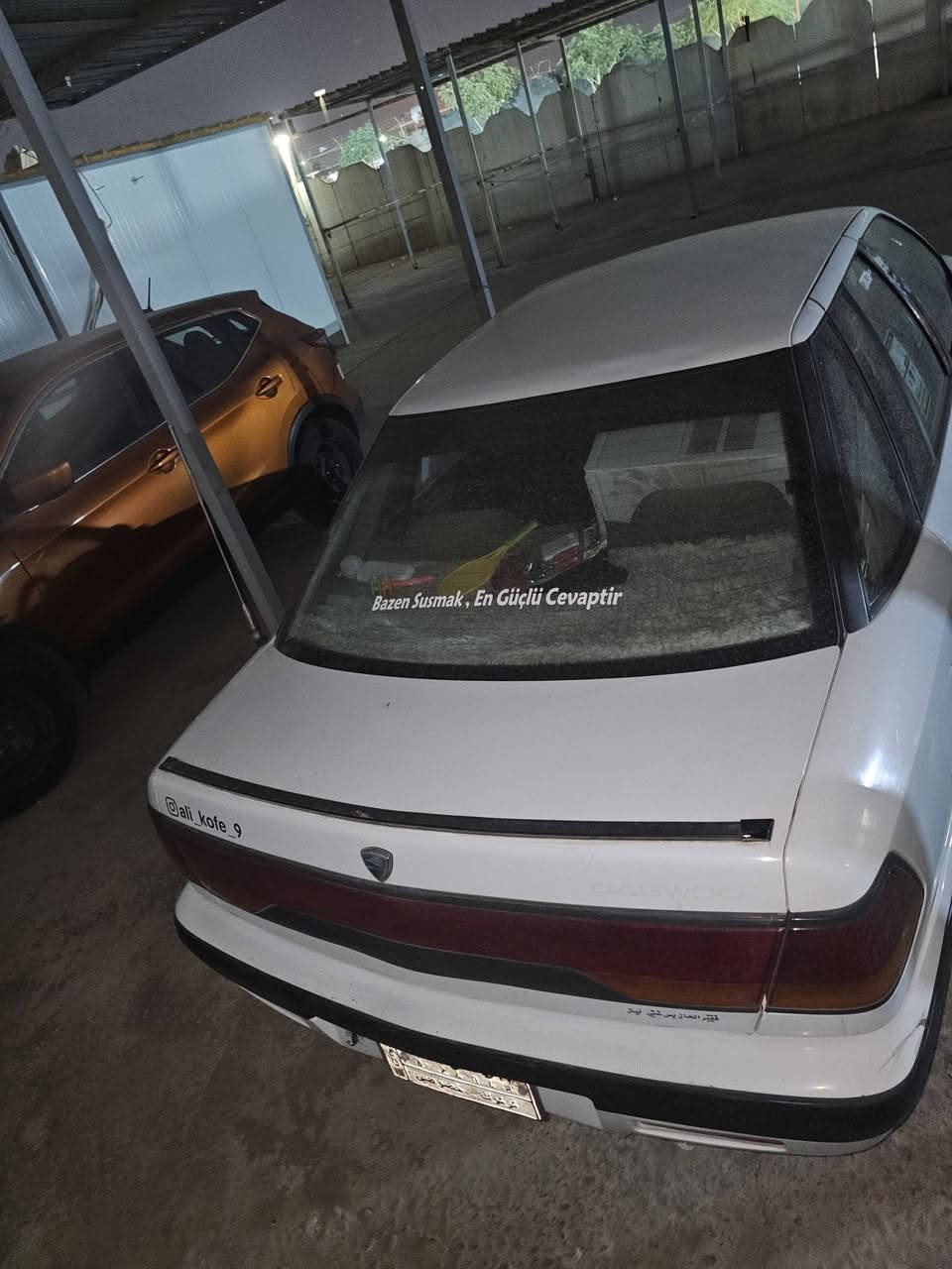 رقمي *********** موديل ١٩٩٥ سياره نضيف مال بيت اي ضربه مابي مكينه  فل وكير  لا سرف ولا بخار بشرت رقم كركوك سنويه لحد ٢٩
