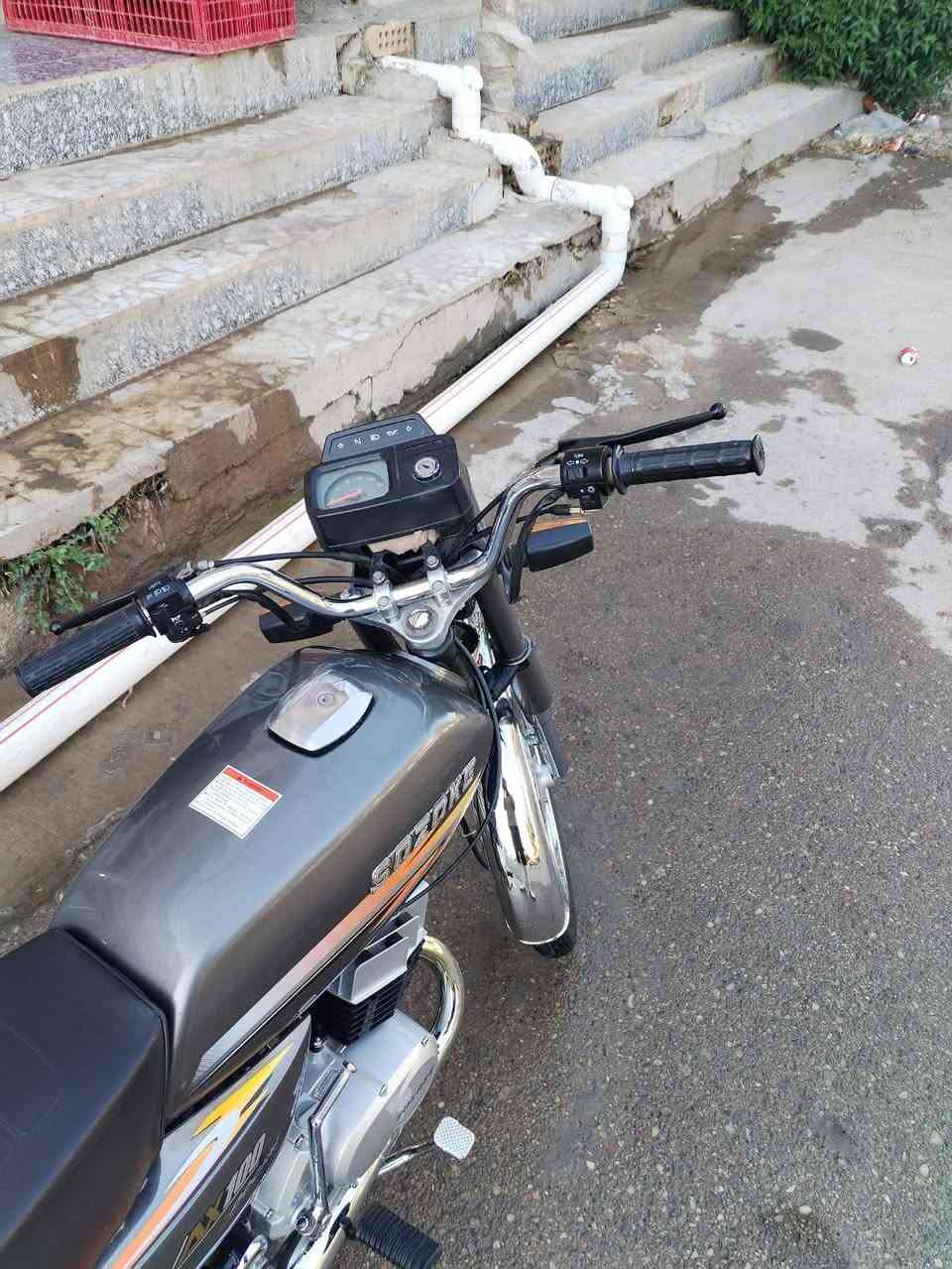 دراجه ساسوكي موديل 25 سكنر ب850 
‏‪***********‬‏
