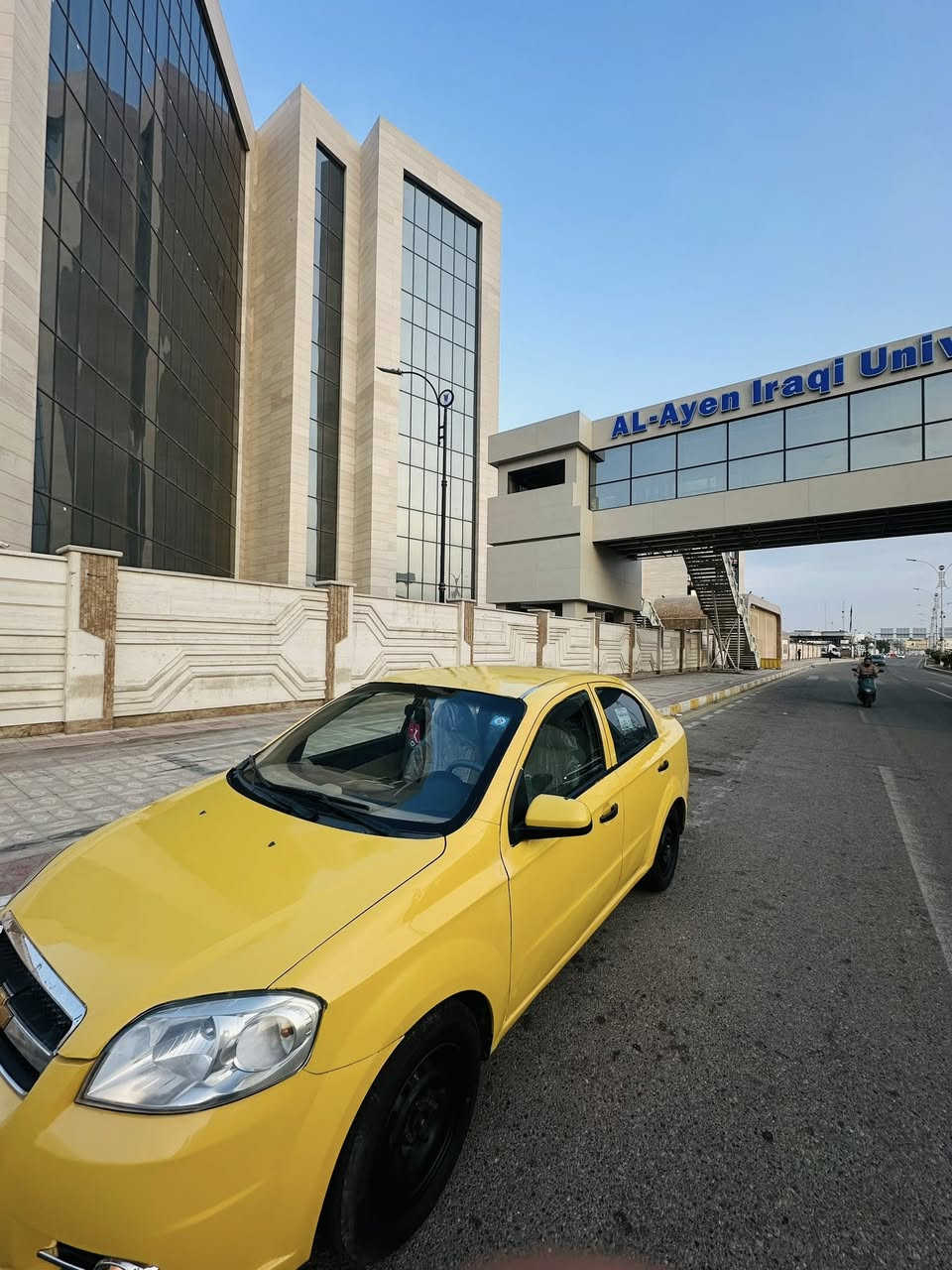 افيو موديل 2011 خليجي شركه عامه

الشراي فقط يخابر ***********
مكان السياره ناصريه مركز 
سياره بلاد لون اصفر 
1400 مفتوح ( المرغوب ) مكينه جديده توني شادها 
كير اوتو 
رقم بصره نكليزي سنونه جديده هزه جديد مداور ثاني يوم سياره بأسمي 

مبدل بيها جاملغ وبنيد 
كير ومكينه خير من الله 
شاشه 
كشنات جدد ارضيه جديده سياره نضيفه شوف العين 
السياره عليها ادامه كامله 
مصفره هيئه وغرامات ربع ماعليها 
سعرها 58 ورقه وبيها مجال قليل حك الجيه بس
