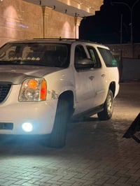 يوكن طويل • ٢٠٠٩ • البصرة