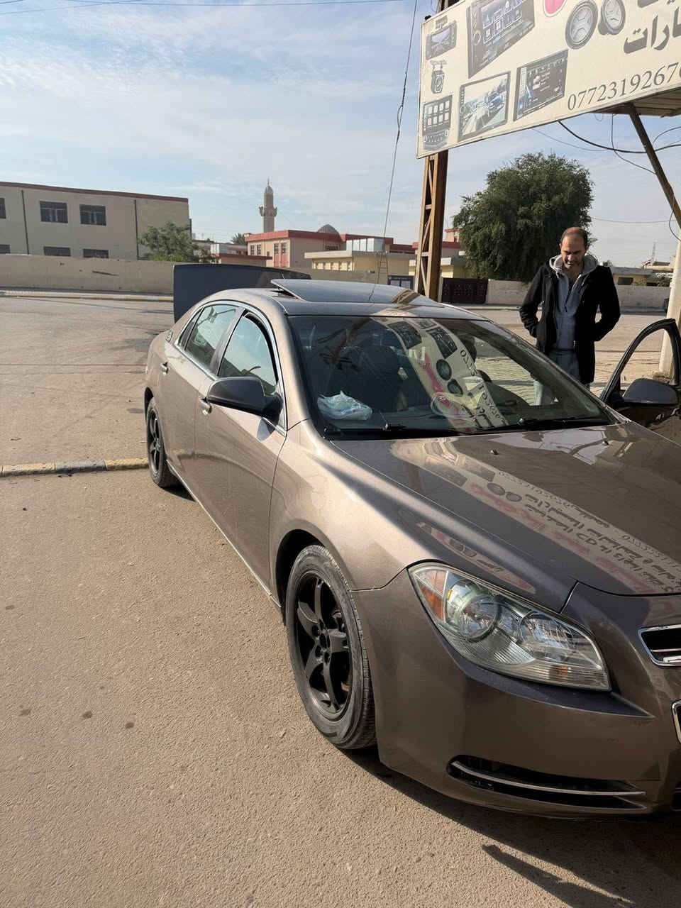 ماليبو 2011 رقم شمالي دهوك
هزه وسنويه جديده رقم جديد
سلندر 4
مكينه 2400 
تحكم ستيرن 
كروز سرعه 
شاشه كار بلي 
داخل عسلي
كشن سايق كهرباء 
كشنات جلد 
مكينه كير مكفول
تبريد ثلاجه  
السياره كلش نظيفه الله شاهد مال بيت بالعافيه عل ياخذها 
السعر : 85وبيها مجال
مكاني بغداد الغزالية 
هاتـف : ***********
