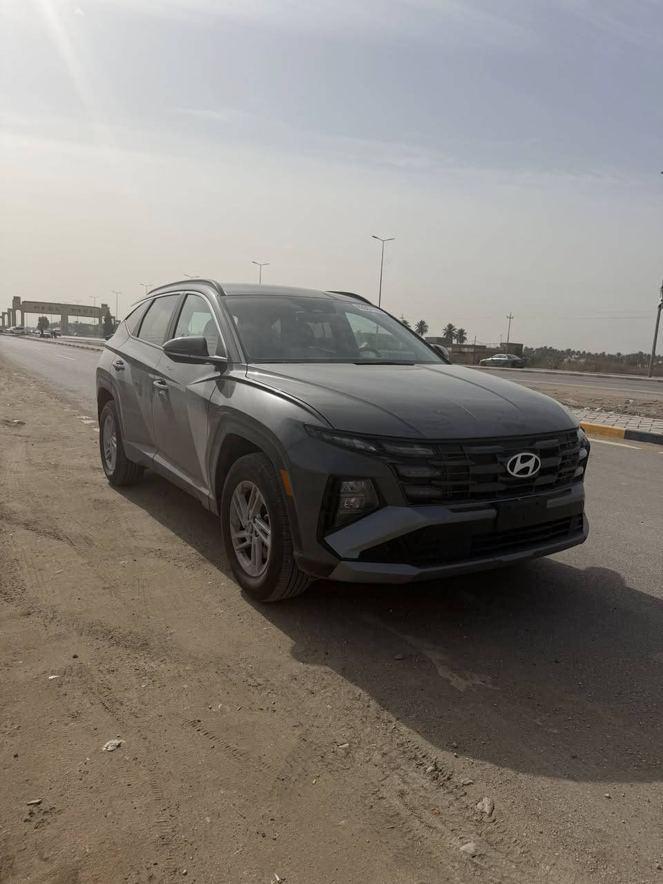 السلام عليكم 
توكسان ٢٥ أمريكي دخول جديد حادثه قبق جنطه بدون ايرباك ماشيه ٧٠٠٠ دخول جديد تترقم جميع المحافظات 
فقط قبق جنطه الباقي كفاله

موصفات 
بصمه 
كشن حراري 
كشنات تدفئه 
كشن كهرباء
رادارات 
كامره 
شاشه
كير تعليك 
مودات قياده 
سايد بريك بصمه 
حساس 
اشاير بالمري
لد امامي خلفي
كشنات جلد ابيض
ويل كب 
دخول ذكي 
تبريد بيانو
هيتر استرين
تبريد قطعتين

مكاني بابل 

السعر ٢٠٥ وبي مجال 

***********
