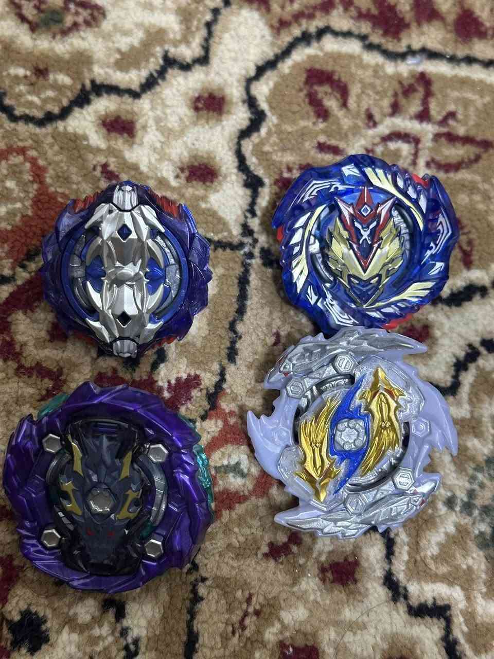 للبيع
بي بليد الديسكات كلهن حديد
وياهن اجهزة اطلاق وحلبة .


**إذا كنت صاحب هذا الإعلان وتريد حذفه لأي سبب، رجاءا أرسل رسالة إلى الدعم الفني**