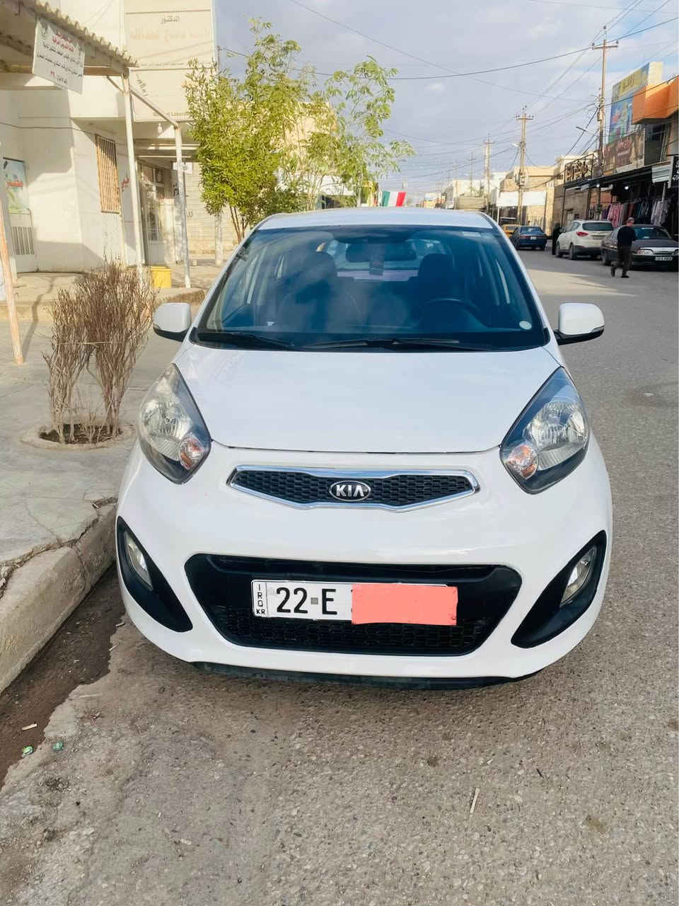 كيا بيكانتو موديل 2014سياره جديد مال بيت دفتر بنزين موجود  موصفات فول ماعد بصمه سلايت ماشى ٧٧ الف حقيقه مكفول كفاله عامه من صبغ او تبديل ماعد اصبعين تعديل شرط اصبعين بس رقم سنوي هه زا كلها جديد لحد ٢٠٣٠جديد سياره خير من الله ربع مصرف  مابيها  شرط فحص حته سونر كمبيوتركلها بشرط سعر٩٦بيهامجال كلش بسيط عنوان كركوك سوق ازادى *********** كركوك, العراق
