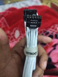 كيبل PCIe ٥.٠ • ٦٠٠ واط • تقسيم 4pin 6+2