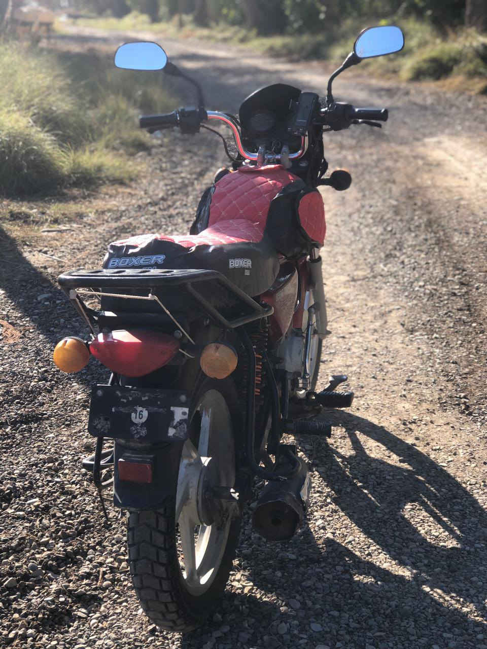 سلام عليكم  دراجه بوكسر 18 مفتوحه مفتوحه  تخم تاير مكان دلي عباس ***********  مراوس  ايراني فقط
