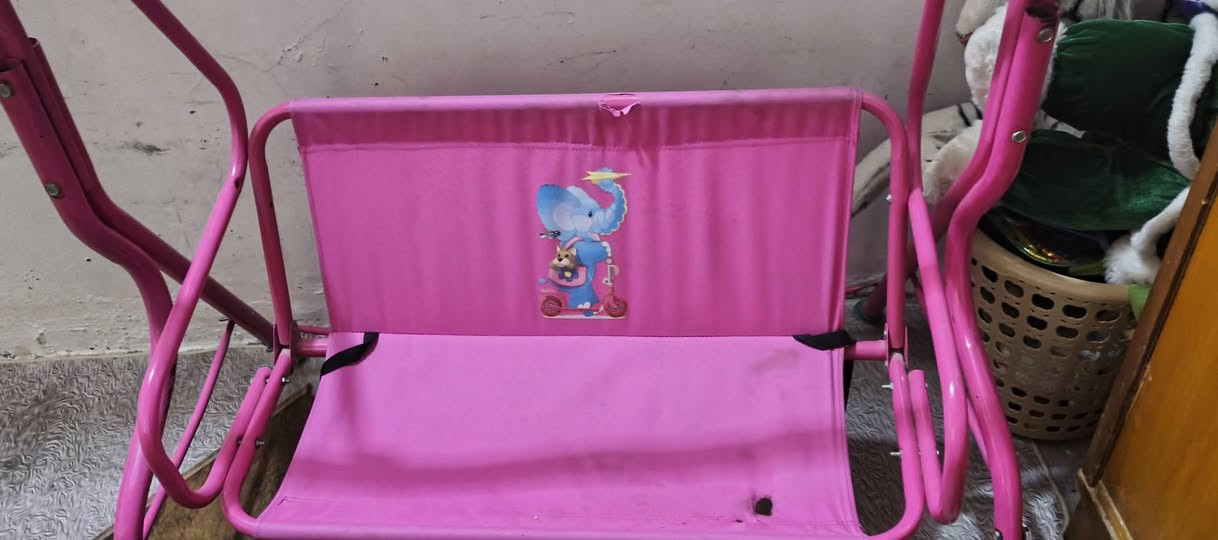 مرجوحه أطفال للبيع مثل ما موضحه بل الصوره ويها سقفيه جديده قفل قفل بـ٢٠ ألف عنوان حي العسكري ما عندي توصيل


**إذا كنت صاحب هذا الإعلان وتريد حذفه لأي سبب، رجاءا أرسل رسالة إلى الدعم الفني**