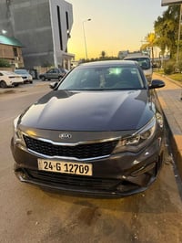 سيارة اوبتما موديل 2019  كلين بدون حادث  فقط مبدل دعامية  محرك 2400 رق...
