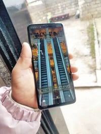 اينفنكس توت 30 • ٢٥٦ • كسر بالظهر