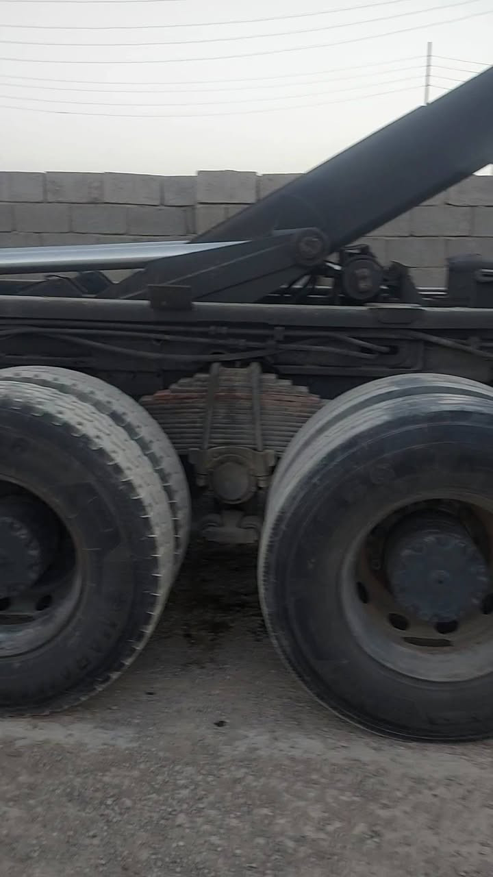 السلام عليكم البيع سكانيه ١١٣ مكينه وكير مجموعه السياره مكفوله السياره سكي كلاب و شديتله جهاز تريده بدون جهار تريده بجهاز سنويه ماصاقطه *********** ***********s السعر ٢٨٠
