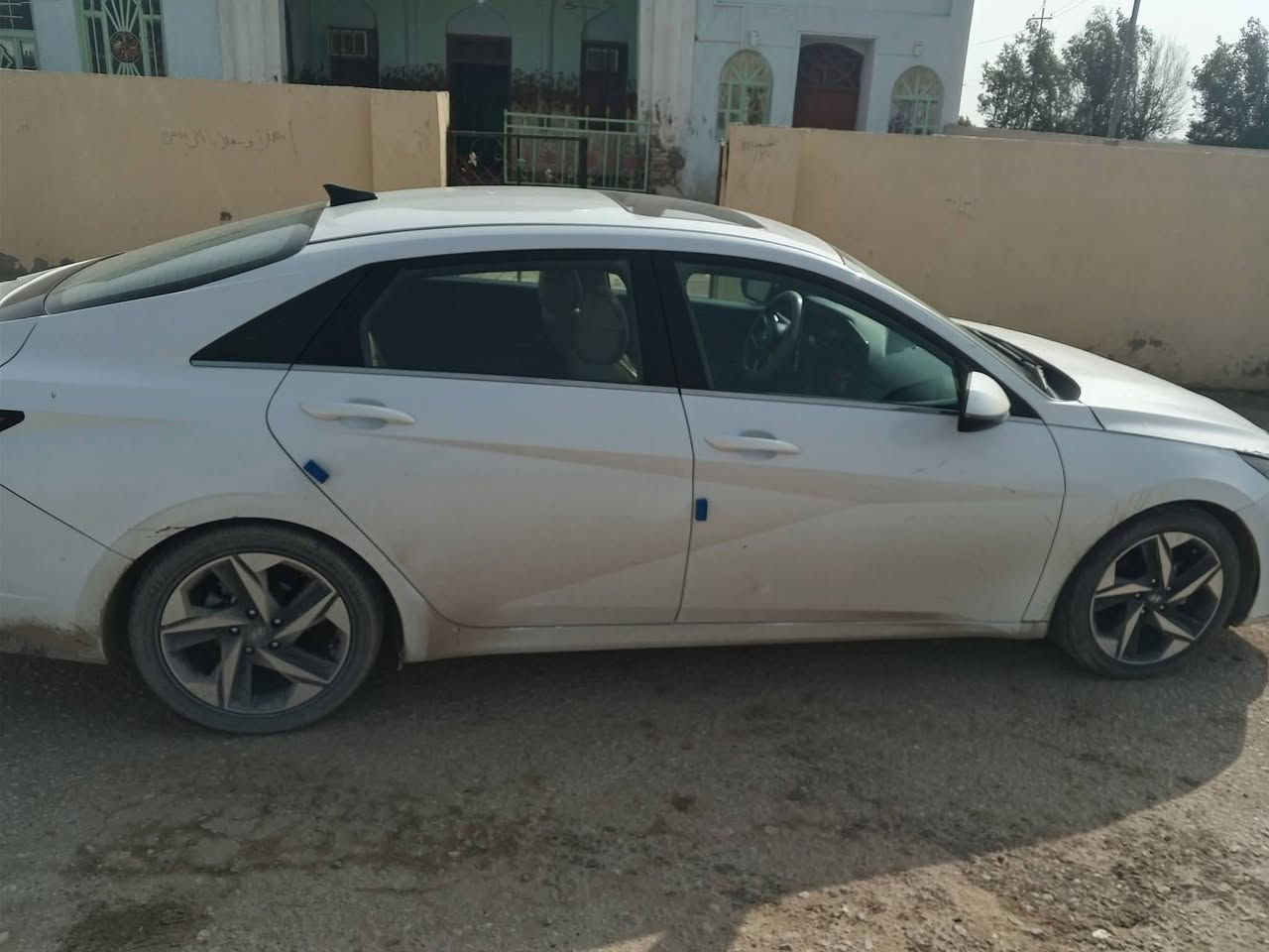 لانتره خليجيه كفاله عامه بيه رش باب فقط اثر شخوط الشراي يتصل جوة سوك ١٢٢وبيه مجال اخوان عدي عمليه مستعجل على بيعته ***********الشراي يتصل
