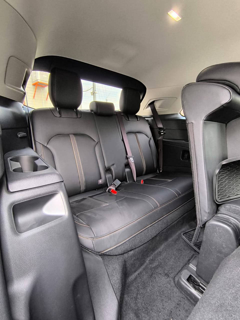 مكلف منشور اخوان العزيز 
للبیع فقط 
MAZDA CX90 
 
مــــــــودیل/2025
مواصفات/ كاميرة ، حساس ، دبل اكسل ، سبعة الراكب ، كشن جلد 
محرك / V.6 ست سلندر
3.3 توربو multi hybrid 
بدون ایرباك ، بدون دواخل
بدون صبغ ( ثلاث مكان PDR)
5 ألف كم ماشي 
رقم موقط 

سعر   (( 260  ))
 
عنوان اربیل ، 
للتفاصيل اكثر


**إذا كنت صاحب هذا الإعلان وتريد حذفه لأي سبب، رجاءا أرسل رسالة إلى الدعم الفني**