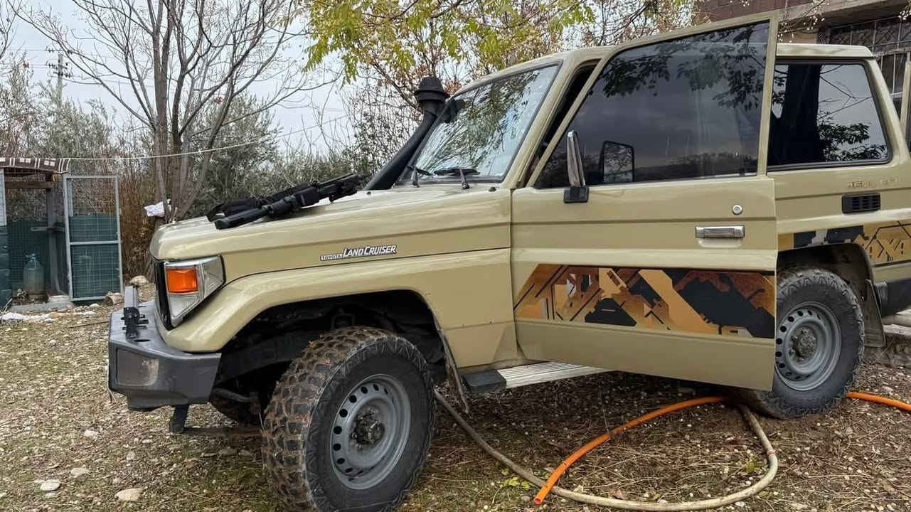 ئۆتۆمبێل: میك زەمین

هەموو گیانی بەشەرت 
تەبرید سارد و گەرم کارەبای بە شەرت

ســــعر $ یەک کۆمێنـت بکە راســـتەوخۆ بــۆ دێـــت🟢

 دەبل ئەکسل دەعمو وەرگەراو هەموی بەشەرت 
مەکینە ۳اف و ٦ گێڕ 

ژمارەی خاوەن سەیارە👈: ***********
