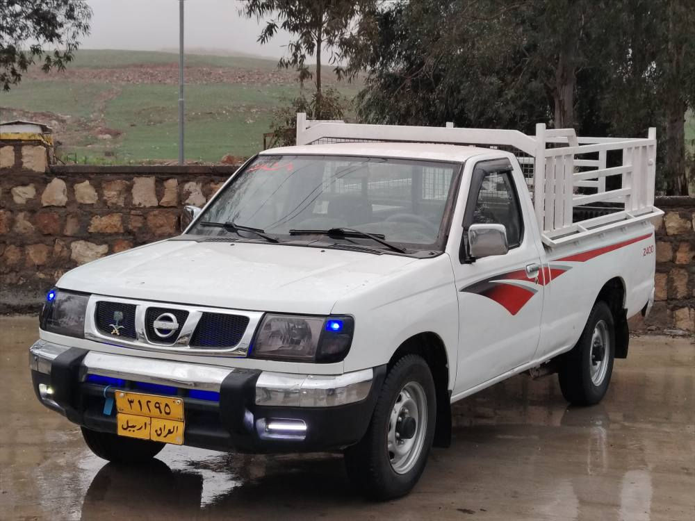 پیکاب نیسان تاک قەمەرە
مۆدێل 2002 ڕەقەم هەولێر
ژینگەیەکی دراوەو بەسەرچوە
بەوشەرتەی ناوی لەحاسیبە نەبێ
سەیارەکە زۆر جوانە، غازوبەنزینە تەبریدی مەزبوتە تایەکانی تازەیە بێ مەسرەفە
سەیارەی ناوئیشە چەمچەو ناوەبۆدی لەگەڵە
تەحویل و غرامەو شانسی بەشەرت
سێ پارچەی بۆیاغە بەبێ دەعم و لێدران
***********ڤایبەر وەتس ئەپ
***********لەشاری کۆیەم
67وەرەقەو مەجالێکی کەم كويسينجاك, أربيل
