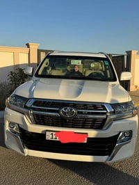 لاندكروز بريم • ٢٠٢١ • رقم بغداد