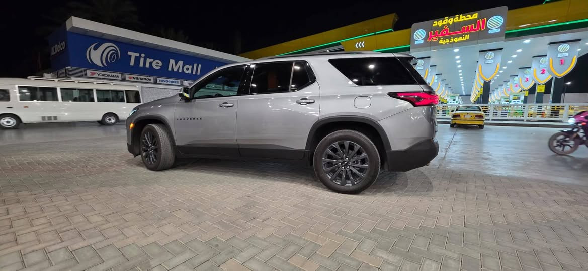 2023 CHEVROLET TRAVERSE AWD RS
شوفرليت ترافرس 2023 فئه RS اعلى المواصفات للاخير 
 
  محرك 6 سلندر 3600
3-  كير اوتماتيك ب 9 سرعات 
5- نظام الاربعة كاميرات  360 درجة 
6- كاميرا خلفية اضافية 180 درجة 
7-بصمات عدد 6  تشغيل وابواب و جنطة 
8- قبق جنطة كهربائي شفط 
9- لايتات زينون عالي ناصي مع حاجب LED 
10- كشافات د عامية وحساسات خلفيه
11- رادار امامي 
12- رادار خلفي  
13- مانع للتصادم مع التنبيه الداخلي
14- حساسات الاجتياز الجانبية نقاط عمياء
15-  دبل صالنصة خلفية 
16- غرفة السيارة جلد اسود قيطان احمر 
17- تحكم ستيرن جهتين متكامل مع تحكم الرادار 
 18- السيارة بنظام تبريد 3 قطع مع 7 راكب 
19- كراسي وسطية منفصل VIP
 20- شاشة دشبول مع شاشة وسطية سلايد مع قاصة داخلية 
22- السيارة ماشية 40 الف كيلو متر
23-رقم بغداد 
لاتصال : ***********
 وبيه خير من الله بعد مواصفات ما مذكورة
