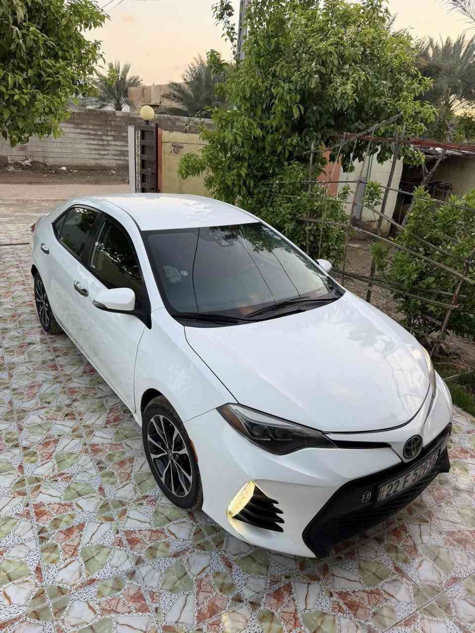 السلام عليكم
كورلا موديل ٢٠١٧

قطعتين صبغ فقط 

رادار شغال حجر بيئه موجود 

مابيهة نقص 

مكان السياره ديالى بعقوبه 

‭٠٧٧٥ ٨٨١ ١١٨٥‬هاتف 
***********واتساب
