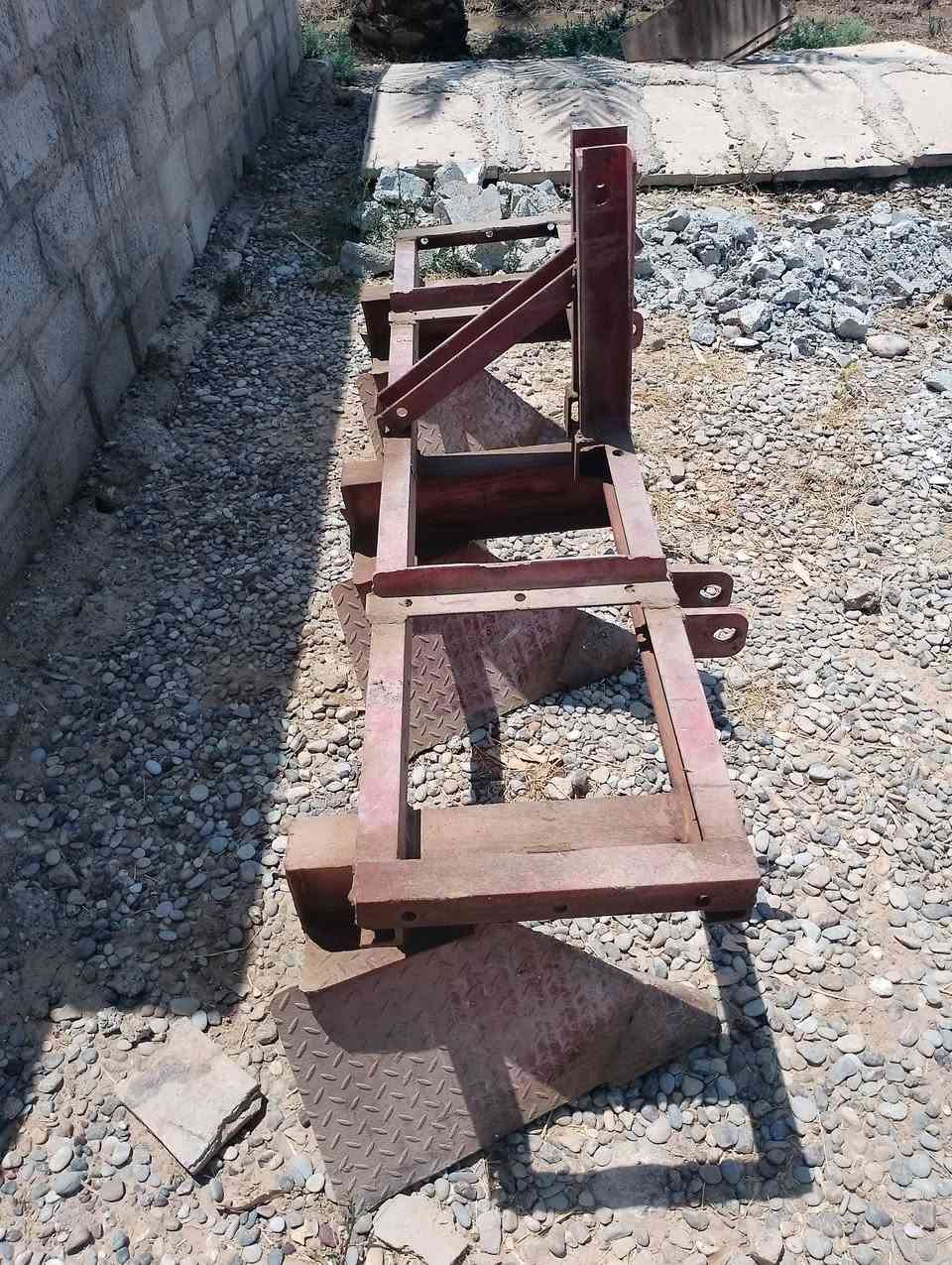 مرازه  ام 3 للبيع. ترهم للباجله وللبصل والباميه    السعر  400 الف وبيها مجال ..تريد خابر وادلل ***********
