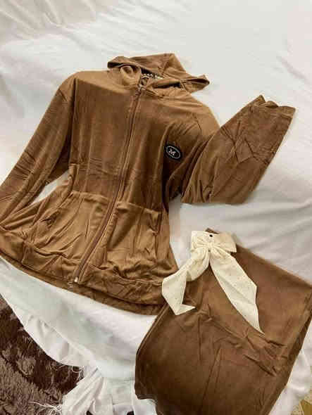 💗 بسم الله توكلنا على الله 💗

(وما توفيق الا بالله عليه توكلت واليه انيب)

💞 يلتقي الذوق الراقي بالفخامة اكتشف أجمل 💞

💖التصاميم وارقى الموديلات يتوفر لدينا 💖

الجمال والاناقه بجامة نسائي 

خامه قديفه وصط 

للحجز او استفسار على الصفح الخاصه 
او واتساب ***********
توصيل جميع المحافظات  العراق
