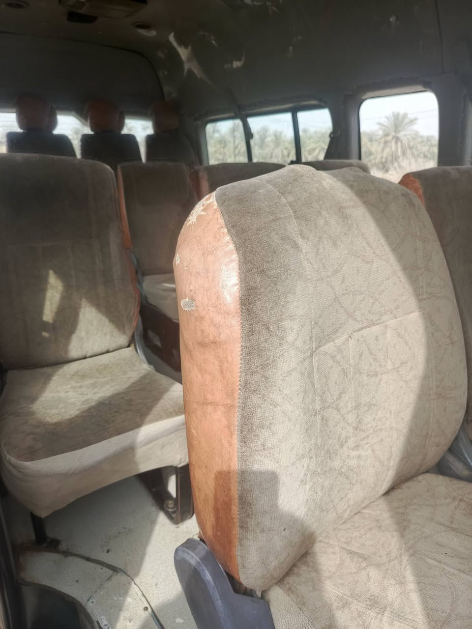 السلام عليكم هايكر للبيع موديل 2014 سياره حره رقم قادسيه مكينه وكير واكس كفاله  حداديه جديده دوشمه كامله جديده تخم تاير منظومة غاز 80 لتر معمره الدواير السعر 90 ملاحظه السياره عليه غرامات تنزل من سعره المكان بابل القاسم اني مكلف بالنشر هذا رقم راعيه ***********
