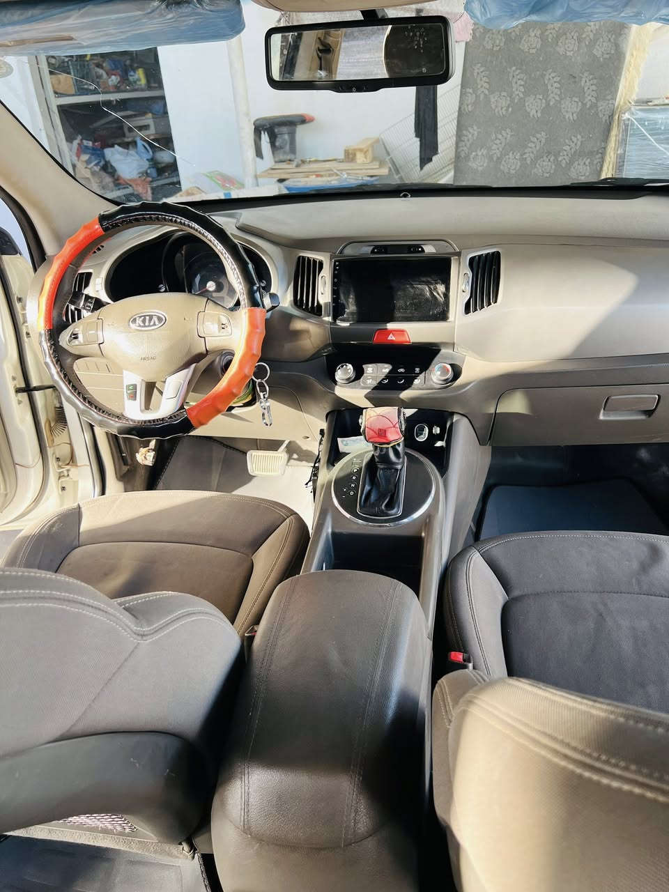 السلام عليكم 
للبيع سبورتج 11 فول بدون صبغ فقط بارد بسيط موضح بسونار 
رقم سليمانيه بسمي تحول مباشر 
باقي التفاصل واضحه بصور اي استفسار اتصل
0772 386 3018‬
معروضه 140 وبيها مجال بسيط
